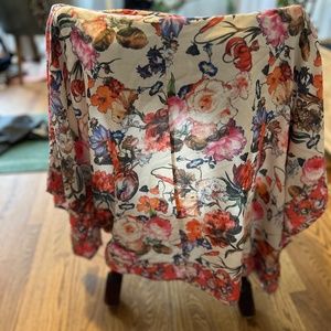 Floral shawl/wrap
